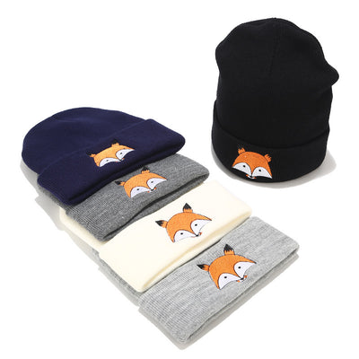 Gorro de Lana Bordado Premium - Image 3
