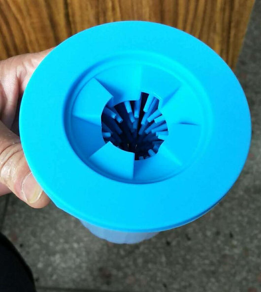 Limpiador de Patas para Perros con Vaso de Silicona - Image 16