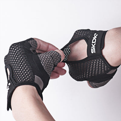 Guantes de Fitness de Medio Dedo Absorbentes de Sudor Antideslizantes - Image 5