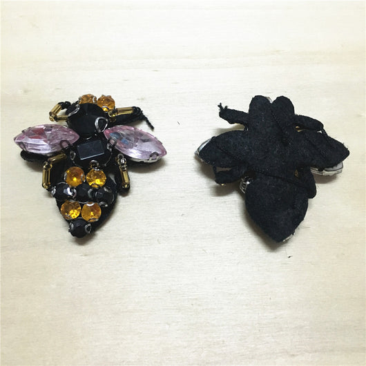 Broche Abeja Personalizado - Accesorio Único y Delicado - Image 4