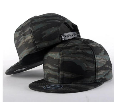 Gorra de Béisbol Negra Clásica - Image 6
