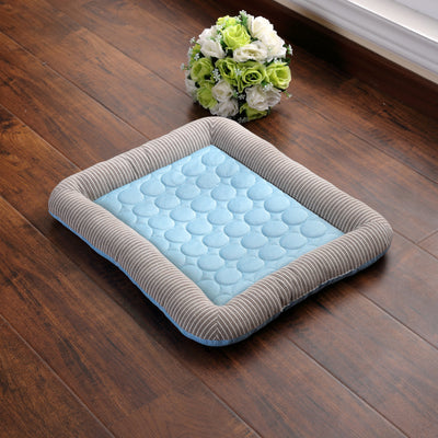 Colchoneta Refrescante para Perros y Gatos - Cama Fresca de Seda de Hielo Azul - Image 3