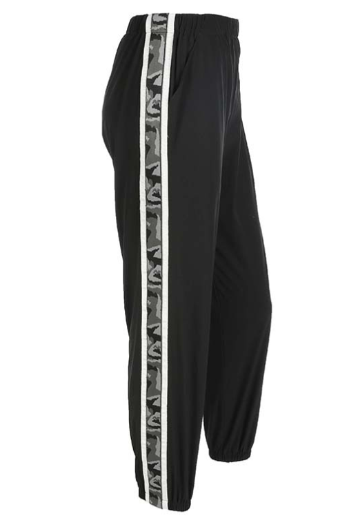 Pantalones Cargo con Detalles Laterales Camuflaje