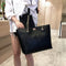 Bolso de Hombro con Cadena Elegante