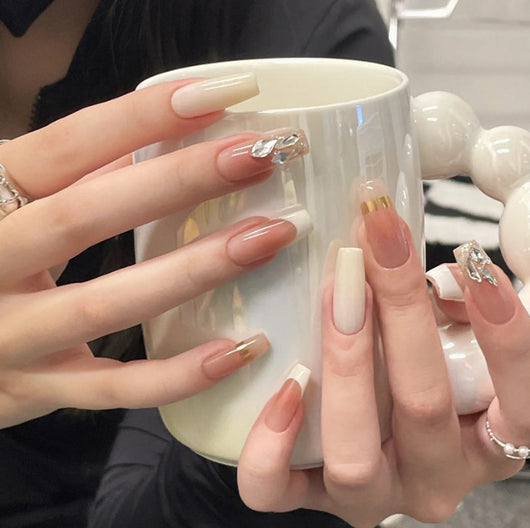 Adhesivo de Gel Diamante para Uñas - Acabado Jelly Brillante de Celebridad - Image 6