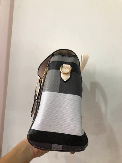 Mochila Cuadriculada para Mujer: Bolsa Escolar y de Viaje - Image 9