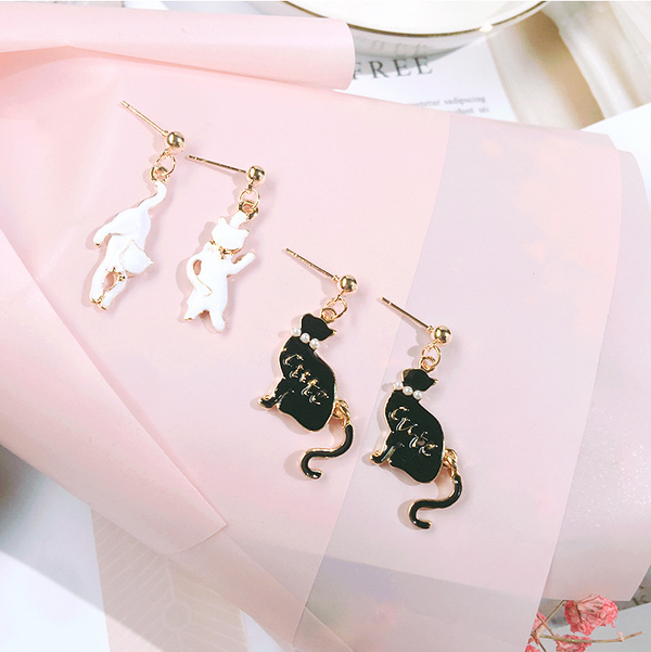 Aretes Colgantes Minimalistas de Mariposa, Gato y Dinosaurio en Acrílico y Metal