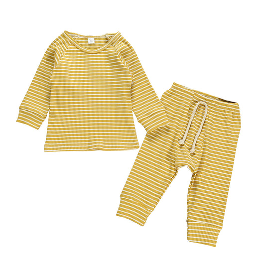 Conjunto Infantil de Dos Piezas con Blusa Rayada y Pantalón - Image 10