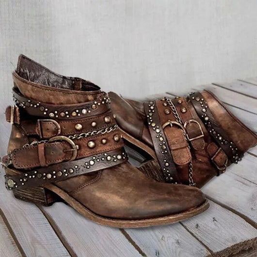 Botas Martin con Remaches Grandes - Image 5