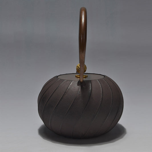 Tetera de Hierro Fundido Daiji Sin Esmalte - Image 2