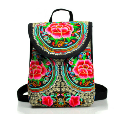 Bolso Bordado para Dama con Hombros Decorados - Image 9