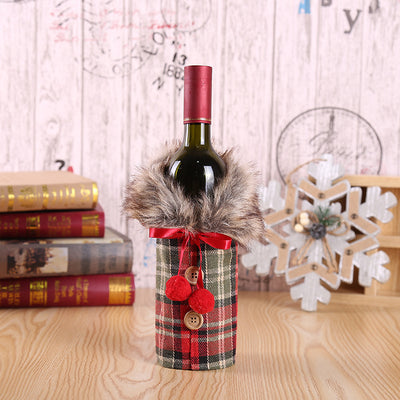 Decoración Navideña Premium: Papá Noel, Botellas de Vino y Champagne para Bar y Comedor - Image 19