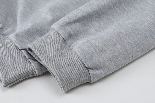 Suéter V-Neck Gris para Mujer - Diseño Minimalista y Sofisticado - Image 4