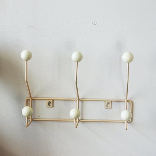 Gancho Decorativo de Hierro Estilo Coreano para Abrigos y Accesorios - Image 2