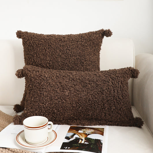 Almohada de Peluche con Bola Decorativa para Otoño e Invierno - Image 7