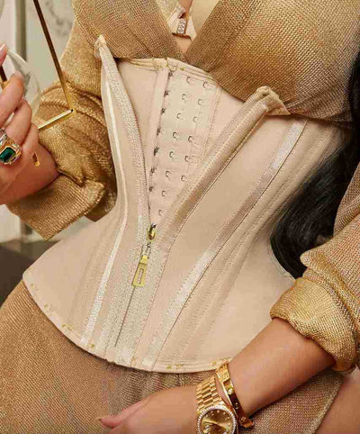 Faja Reductora de Látex con Efecto Cintura de Reloj - Image 11