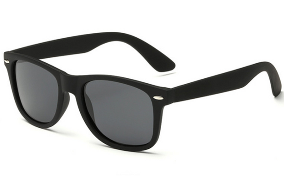 Gafas de Sol Clásicas con Diseño Contemporáneo