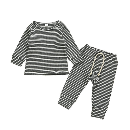 Conjunto Infantil de Dos Piezas con Blusa Rayada y Pantalón - Image 9