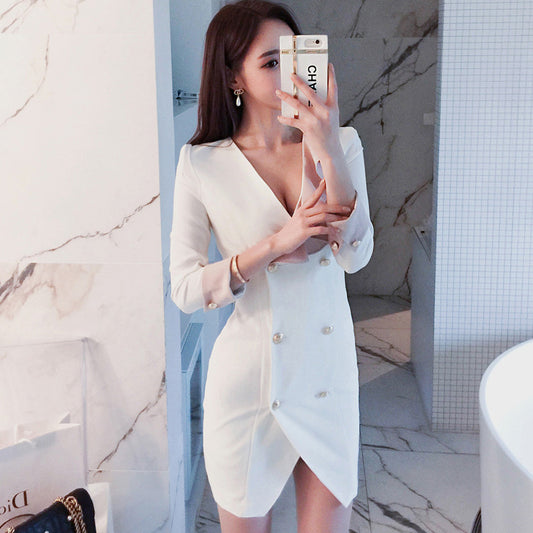Vestido Ejecutivo Otoño con Volantes y Escote V - Diseño Doble Botonadura