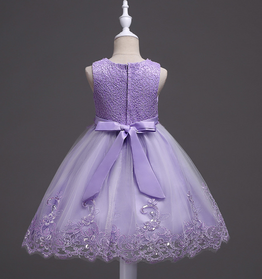 Vestido de Princesa para Niñas - Diseño Floral Elegante para Bodas y Celebraciones - Image 4
