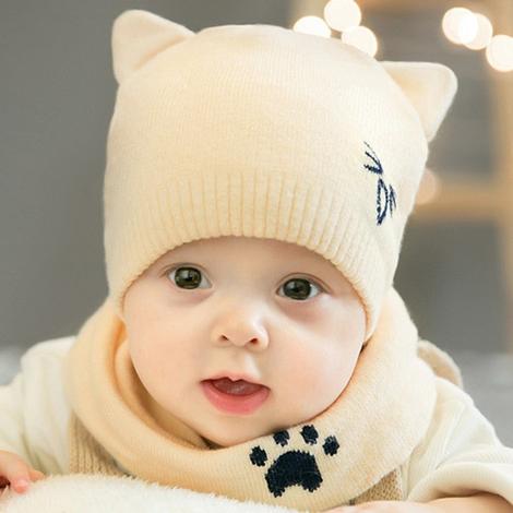 Conjunto Gorro y Bufanda Tejida para Bebé - Protección Invernal con Diseño Gato - Image 6