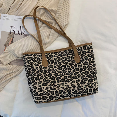 Bolsa Casual Axilar - Tote Bag Versátil para Diario - Image 3