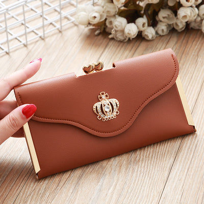 Cartera Elegante con Broche de Diamantes - Image 5