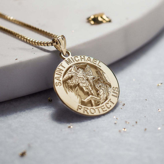 Medalla de Ángel con Cadena - Image 4