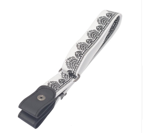 Beige elastic no-buckle belt with adjustable clips, designed for an invisible and comfortable fit. - Image 7