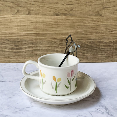 Juego de Taza y Platillo de Cerámica Tulipán - Image 5