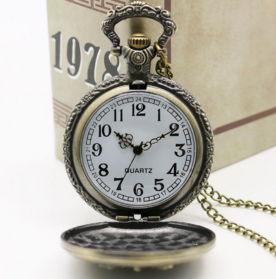 Reloj de Bolsillo Vintage Estilo Fuerza Aérea con Movimiento de Cuarzo - Image 4