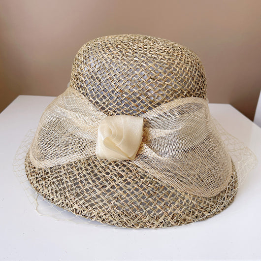 Sombrero Tipo Balde con Moño Grande Cambric - Image 10