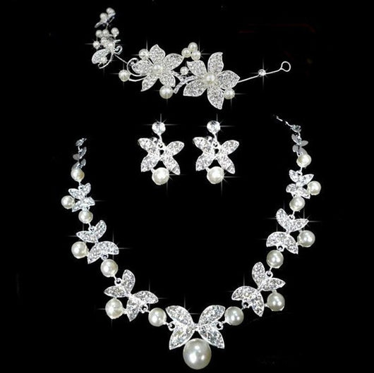Conjunto de Joyería Nupcial con Mariposa - Collar de Perlas y Tocado de Cadena Suave