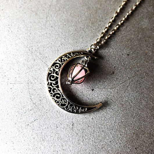 Collar Luminoso de Calabaza en Forma de Corazón con Luna Hueca - Image 5