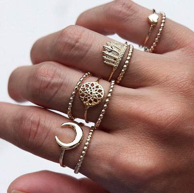 Set de 9 Anillos Midi Bohemios para Mujer - Diseño Luna, Pluma y Atrapasueños en Dorado - Image 5