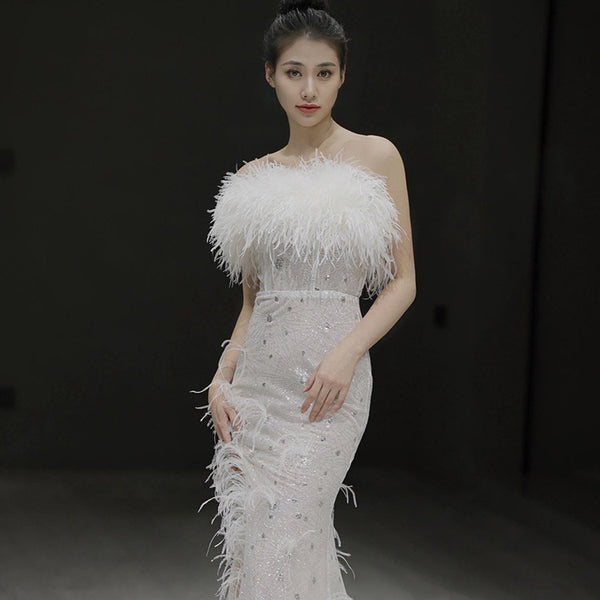 Vestido Fiesta Elegante sin Mangas con Plumas