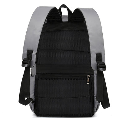 Mochila de Gran Capacidad para Hombre - Viajes y Aventuras al Aire Libre - Image 4