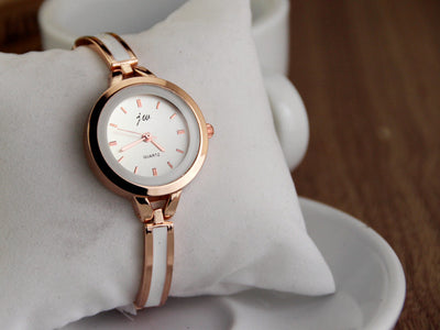 Pulsera Reloj Vintage con Cristales Brillantes - Image 13