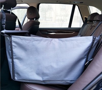 Hamaca Portátil para Mascotas en Auto - Impermeable y Segura - Image 3
