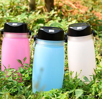 Linterna Solar Portátil con Botella LED Recargable USB - Luz Impermeable para Camping - Image 4