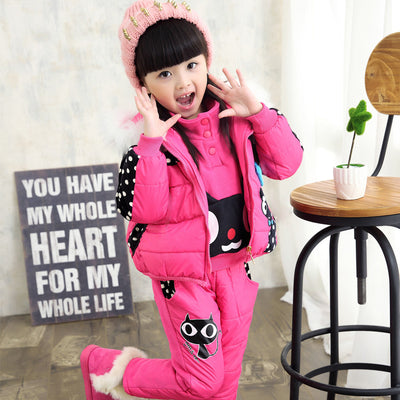 Conjunto Invernal de Tres Piezas para Niñas - Suéter y Traje de Terciopelo Acolchado - Image 11
