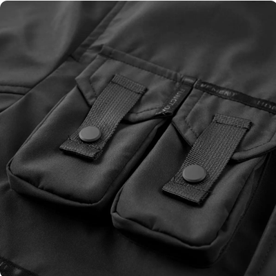 Chaqueta Cargo Tipo Béisbol Americana con Múltiples Bolsillos para Hombre Negro - Image 10