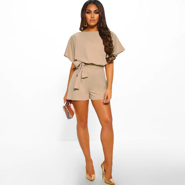 Jumpsuit Corto de Moda Estival - Diseño Moderno y Versátil