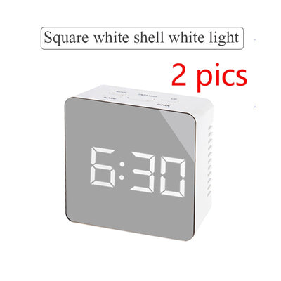 Espejo LED Multifuncional con Reloj Digital - Image 20