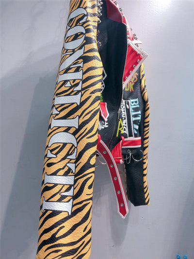 Abrigo de Cuero Manga Larga con Estampado de Tigre - Image 4