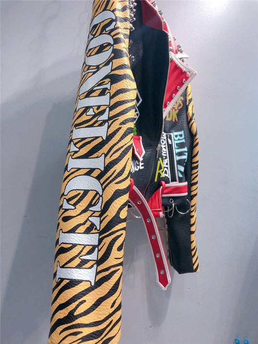 Abrigo de Cuero Manga Larga con Estampado de Tigre - Image 4