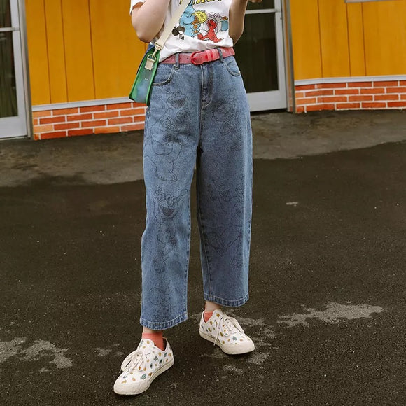 Calça Jeans Preppy Estampada Urso - Perna Larga e Zíperes