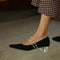 Tacones Negros Puntiagudos Sexy