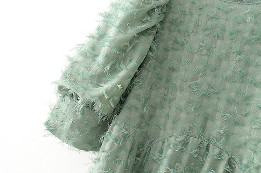 Vestido de Verano para Mujer con Cuello Redondo y Detalles Florales - Image 5