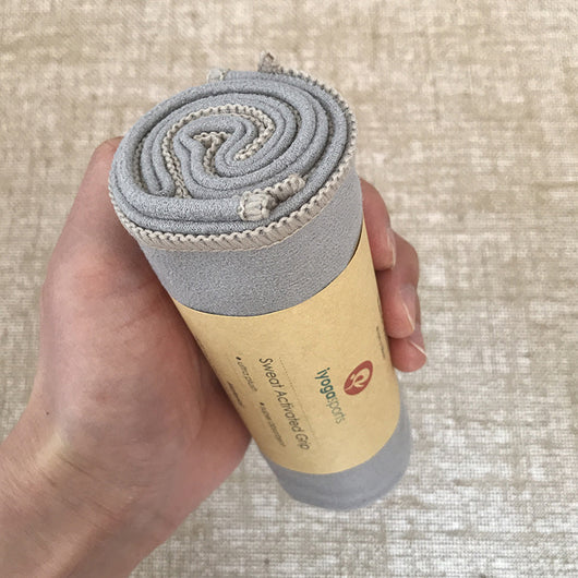 Toalla Cuadrada Absorbente para Yoga y Fitness - Image 15